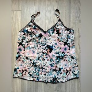 Forever21 Floral V-neck Cami Top with Black Lace Trim and adjustable straps